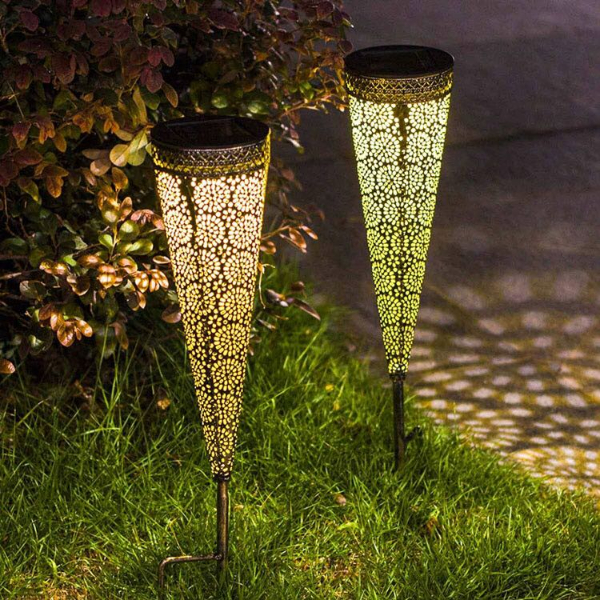floral-cone-1.jpg